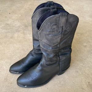 EUC Ladies Durango western pull on boots black leather size 8.5